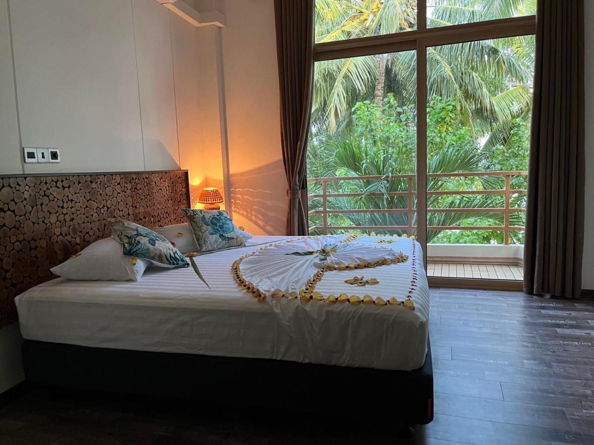 Finolhu Beach Guest House Felidhoo Exterior photo