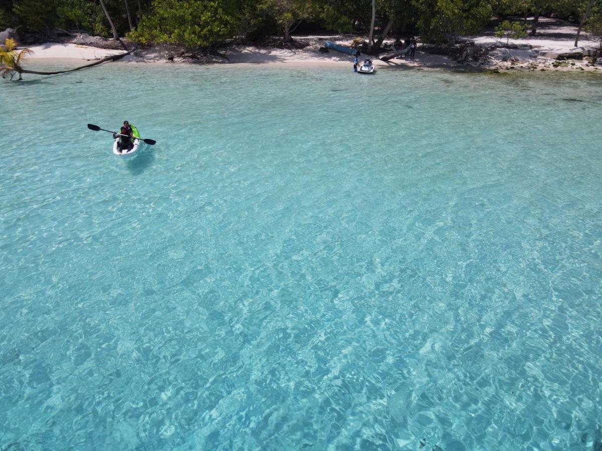 Finolhu Beach Guest House Felidhoo Exterior photo