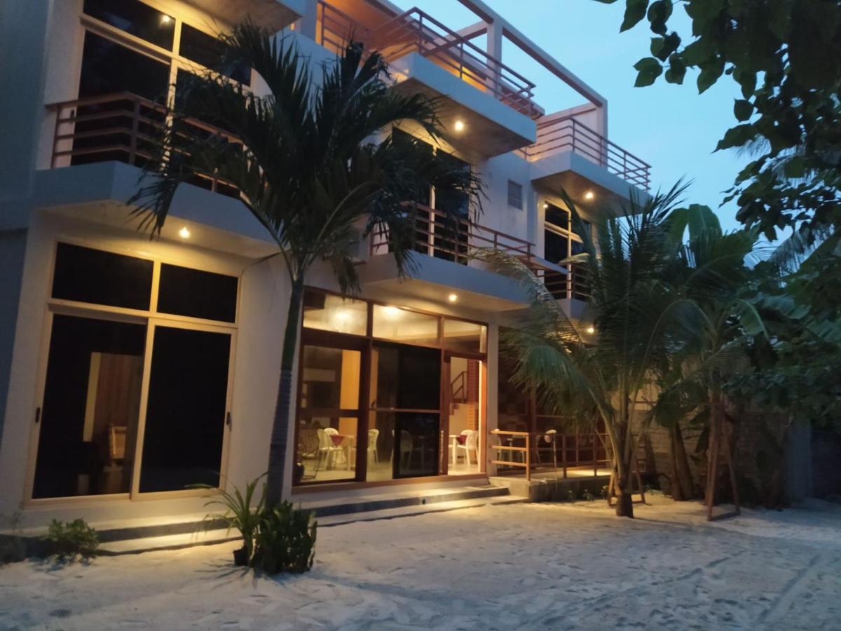 Finolhu Beach Guest House Felidhoo Exterior photo