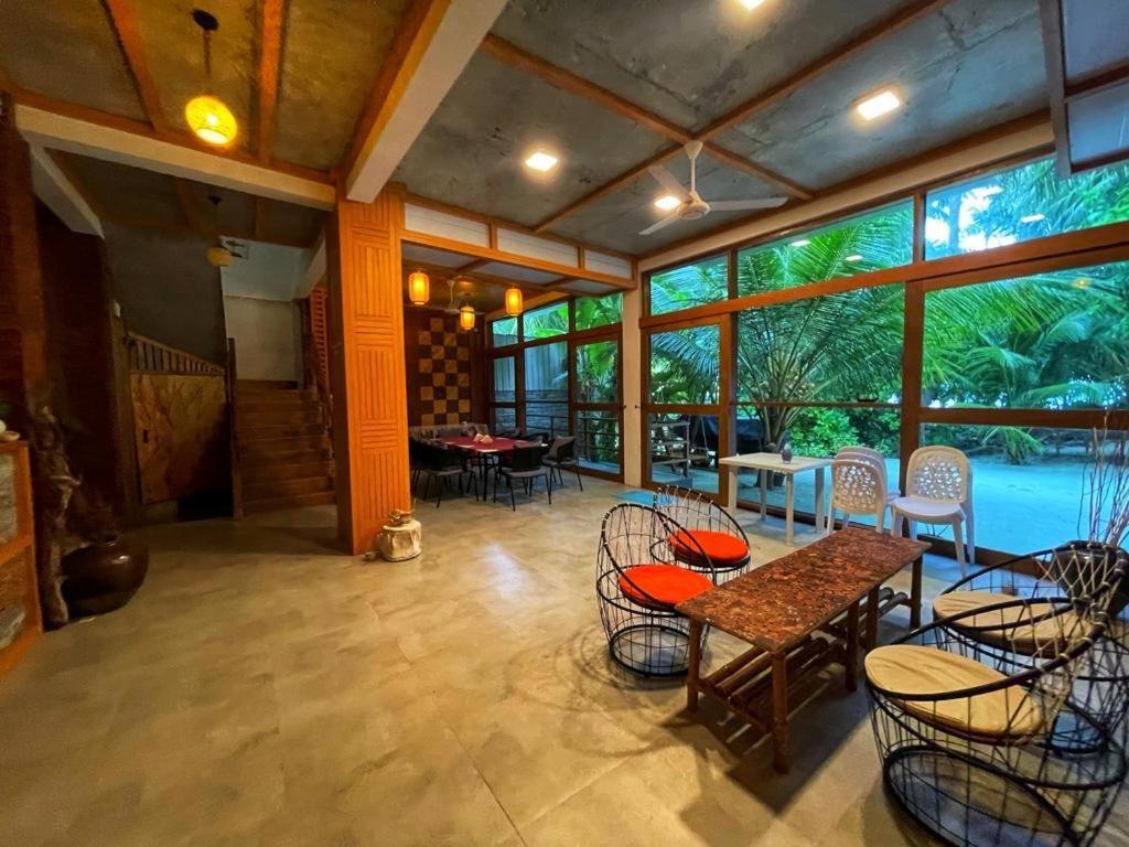 Finolhu Beach Guest House Felidhoo Exterior photo