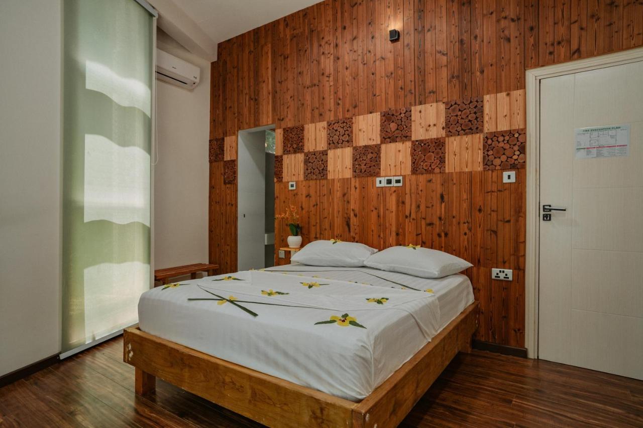 Finolhu Beach Guest House Felidhoo Exterior photo