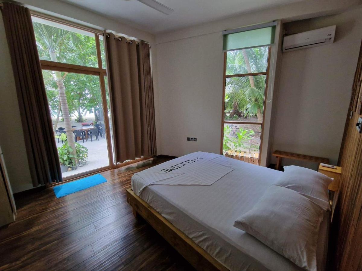 Finolhu Beach Guest House Felidhoo Exterior photo